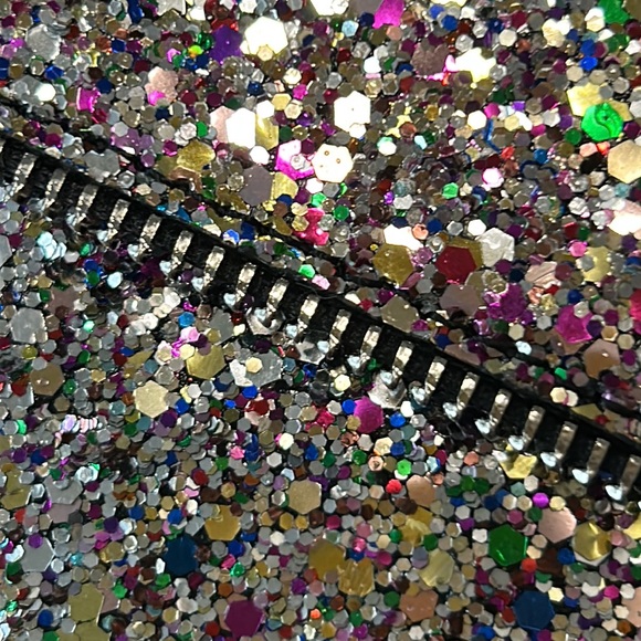 Super fun, Rebecca Minkoff zipper detail clutch used once and multicolor glitter - Picture 6 of 8